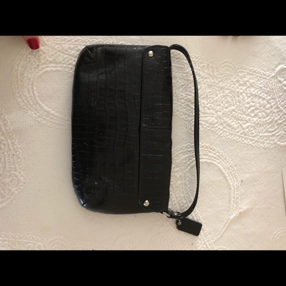 Coach black leather snakeskin bag / wristlet - Picture 3 of 3